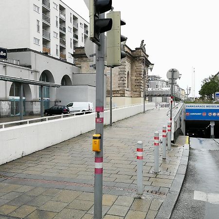 Flatprovider Comfort Eduard Apartment - Contactless Check In Viena Exterior foto