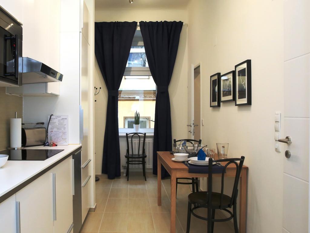 Flatprovider Comfort Eduard Apartment - Contactless Check In Viena Habitación foto